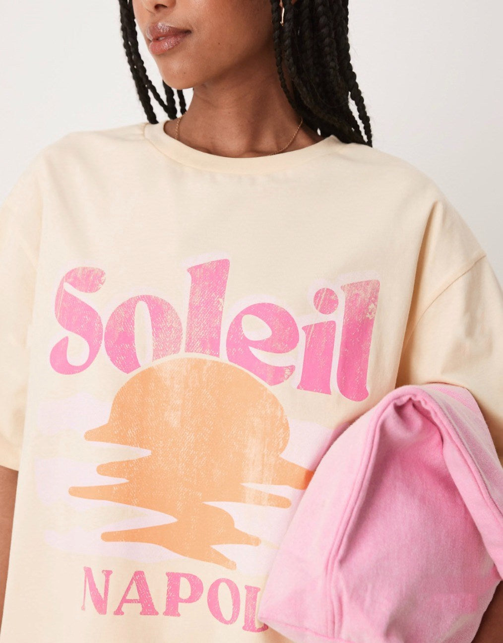Kadın Sarı Oversize Soleil Yazılı Yazlık Güneş Desenli Tişört