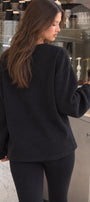 Kadın Relaxed Fit Sweatshirt Basic Siyah – Bisiklet Yaka, 3 İplik Şardonsuz, Düşük Omuz, Geniş Kol