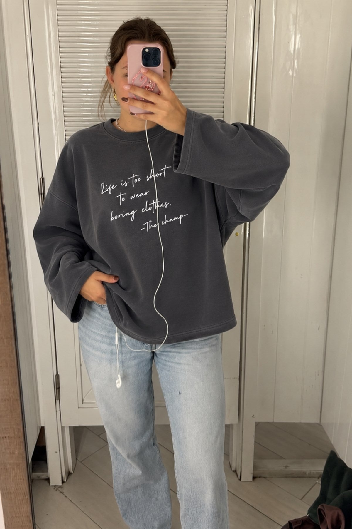 Kadın Relaxed Fit Sweatshirt Life Is Too Short Baskılı Füme – Bisiklet Yaka, 3 İplik Şardonsuz