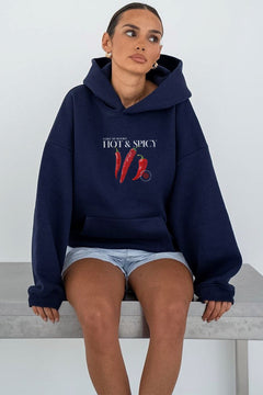 Kadın Oversize Sweatshirt Hoodie Hot & Spicy Baskılı Lacivert – Kapüşonlu, 3 İplik Şardonlu Polar
