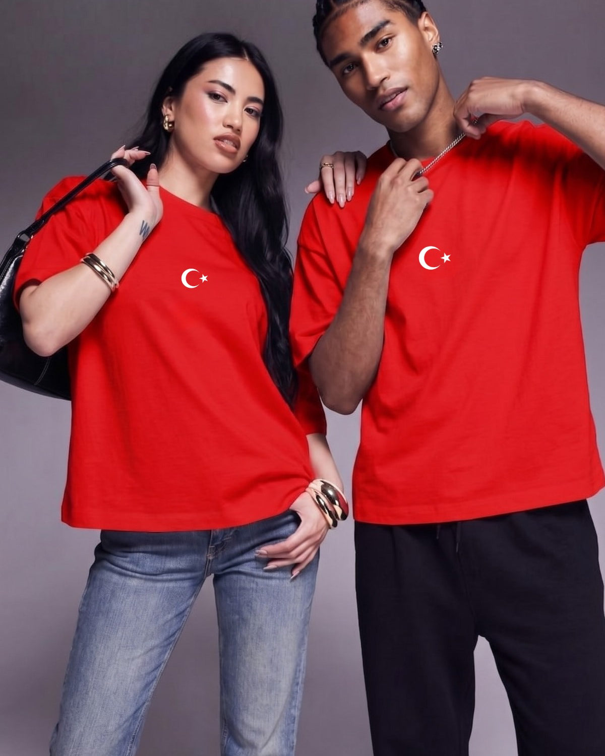 Unisex Oversize Tişört Legend of Türkiye Baskılı Kırmızı – Bisiklet Yaka, Rahat Kalıp, Yazılık, %100 Pamuk