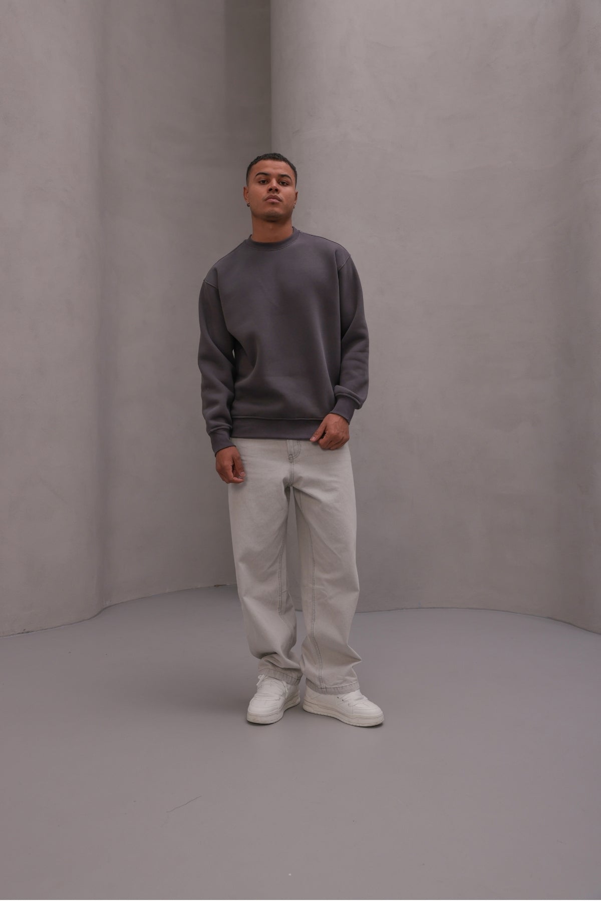 Erkek Oversize Sweatshirt Basic Füme – Bisiklet Yaka, 3 İplik Şardonlu Polar
