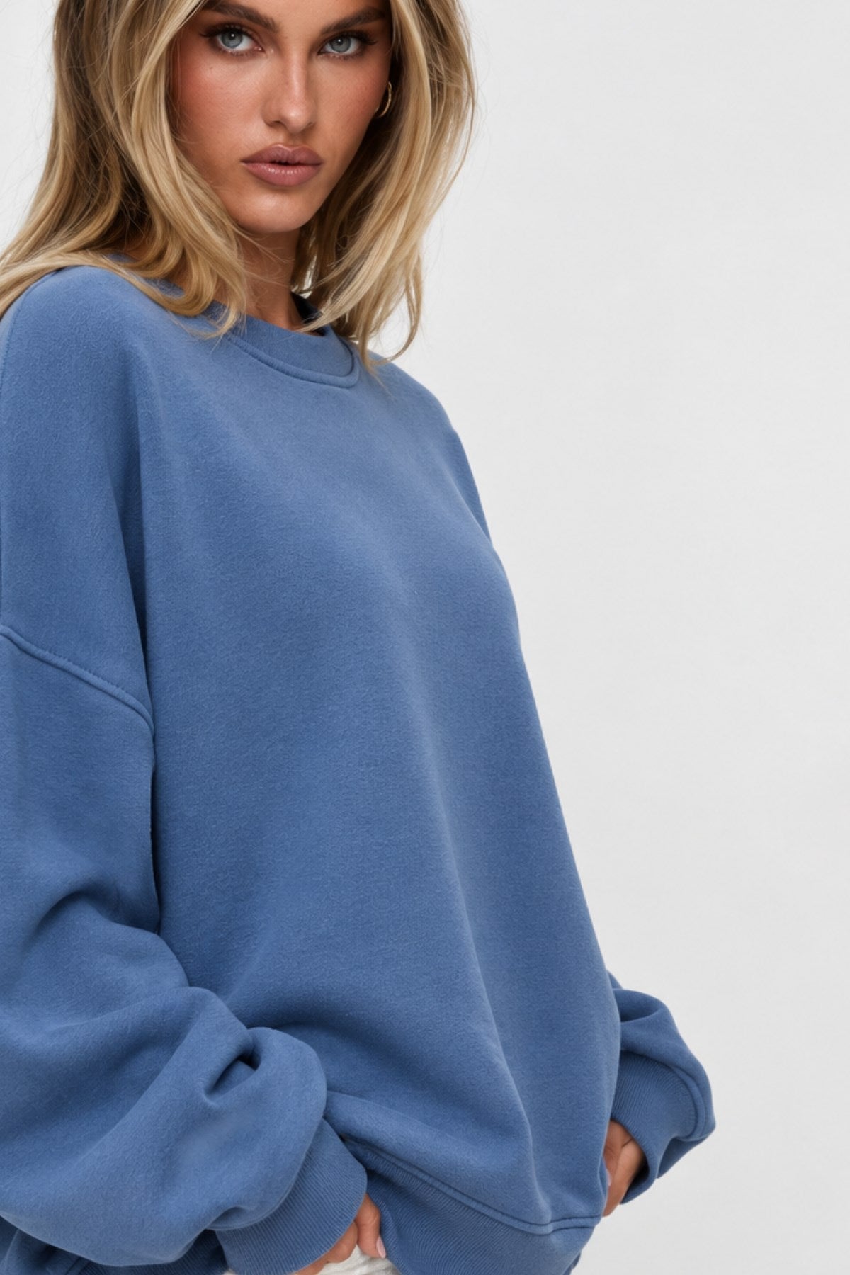 Kadın Oversize Sweatshirt Paradise Varsity Kabartma Baskılı Marine – Bisiklet Yaka, 3 İplik Şardonlu Polar