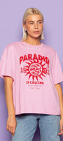 Kadın Oversize Tişört Paradise Calling Baskılı Pembe – Bisiklet Yaka, %100 Pamuk Compact Süprem 24/1