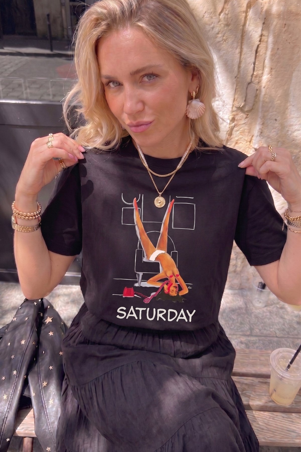 Kadın Oversize Tişört Weekend Mood Baskılı Siyah – Bisiklet Yaka, Rahat Kalıp, %100 Pamuk