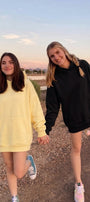 Unisex 2’li Oversize Basic Hoodie Siyah & Sarı – Kapüşonlu, Cepli, 3 İplik Şardonlu Polar