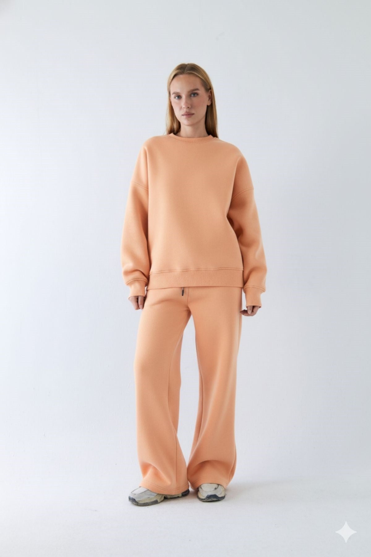 Unisex Oversize Eşofman Takımı Basic Turuncu – Bisiklet Yaka, Bol Paça, 3 İplik Şardonlu Polar