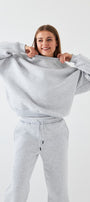 Unisex Oversize Eşofman Takımı Basic Gri – Bisiklet Yaka, Lastikli Paça, 3 İplik Şardonlu Polar