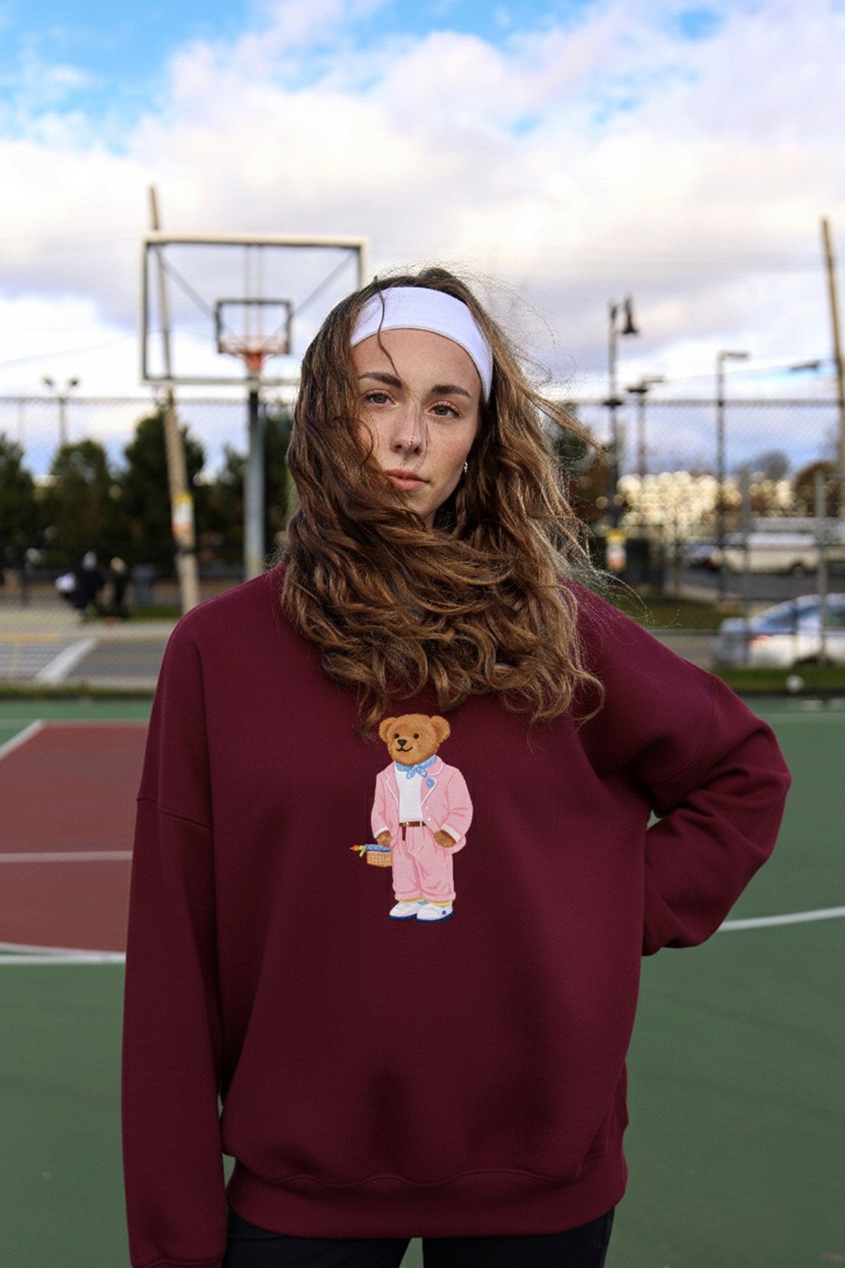 Kadın Oversize Sweatshirt Pink Suit Bear 3D Baskılı Bordo – Bisiklet Yaka, 3 İplik Şardonlu Polar