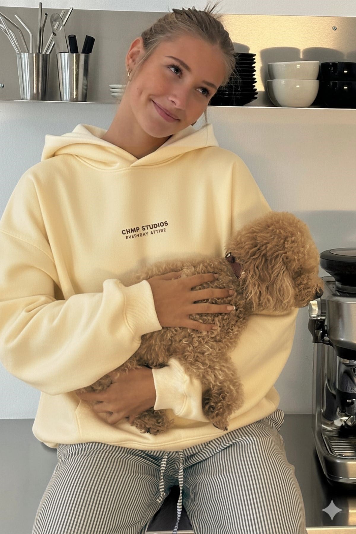 Kadın Oversize Sweatshirt Hoodie CHMP SUDIOS Sarı – Kapüşonlu, 3 İplik , Kanguru Cepli