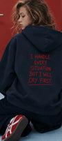 Kadın Oversize Hoodie Cry First Baskılı Lacivert – Kapüşonlu, Kanguru Cepli, 3 İplik Şardonlu Polar