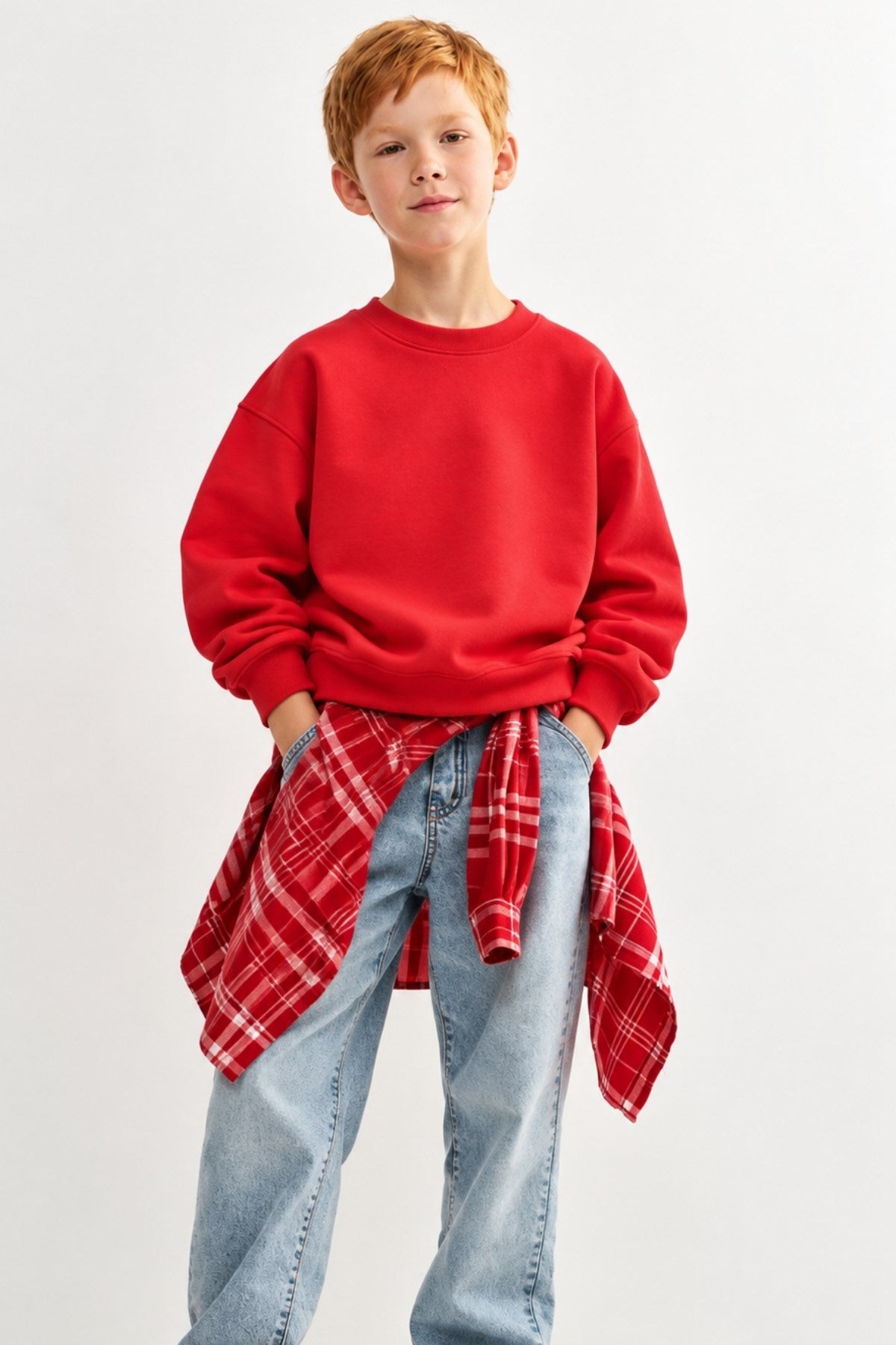 Erkek Çocuk Oversize Sweatshirt Basic Kırmzı – Bisiklet yaka, 3 iplik şardonlu polar