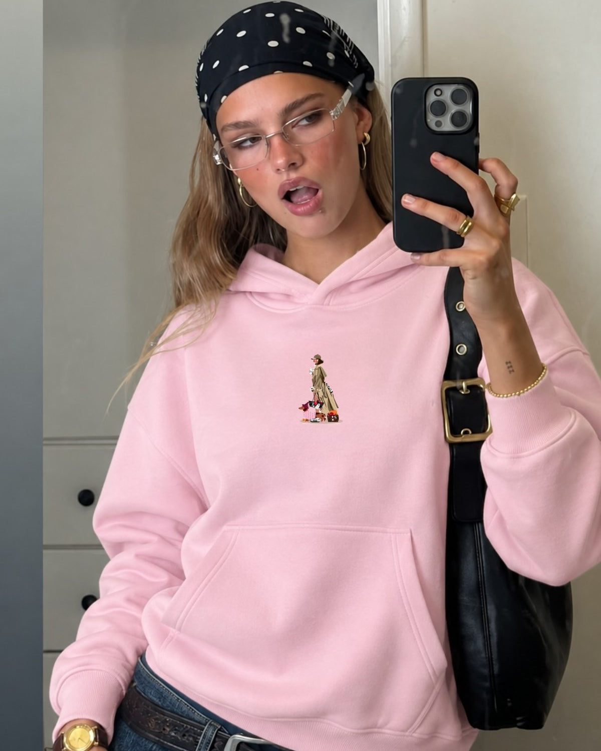 Kadın Oversize Hoodie City Walk Baskılı Pembe – Kapüşonlu, Kanguru Cepli, 3 İplik Polar