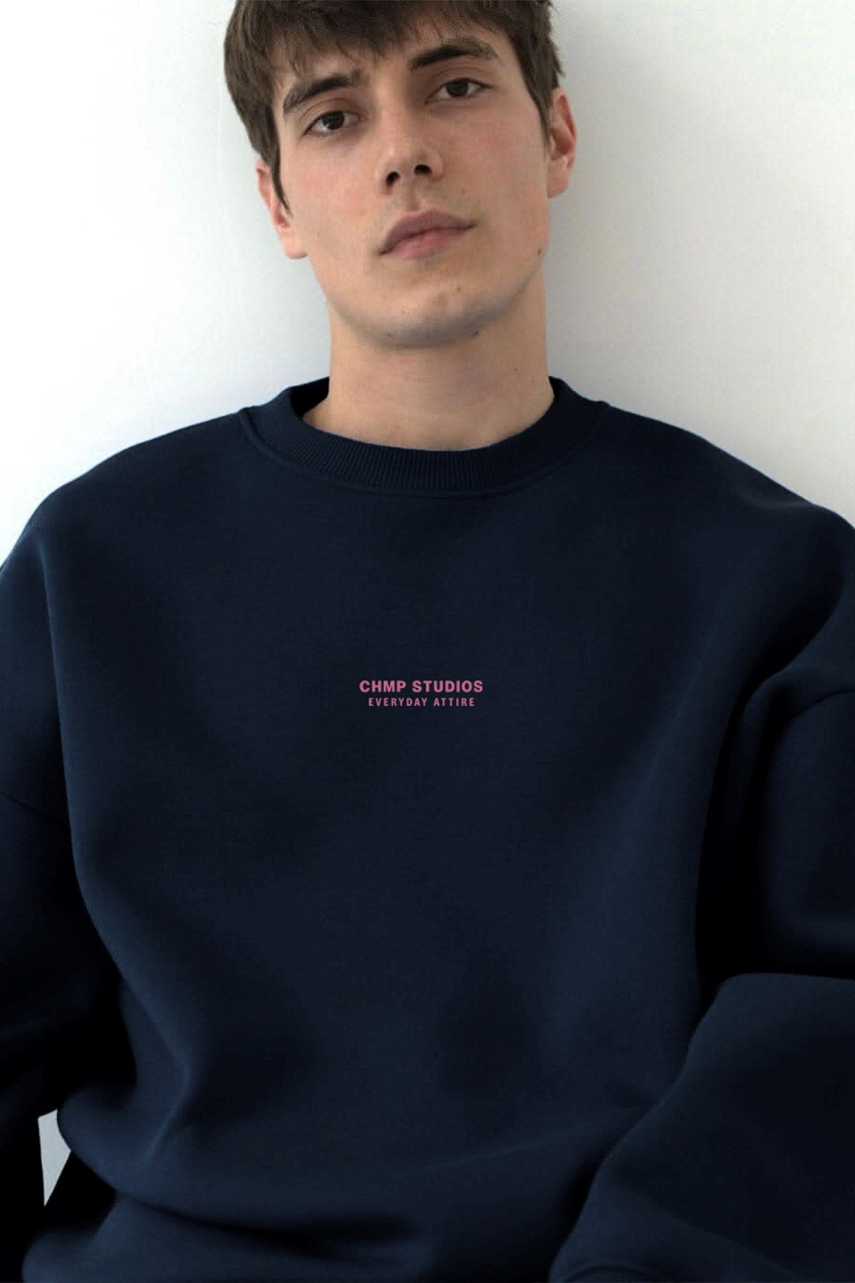 Erkek Oversize Sweatshirt CHMP STUDIOS Lacivert – Bisiklet Yaka, 3 İplik Şardounlu Polar