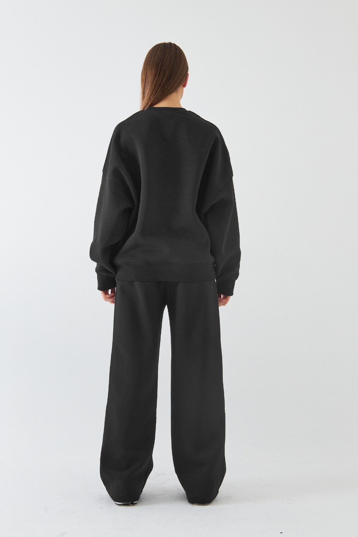 Unisex Oversize Eşofman Takımı Basic Füme – Bisiklet Yaka, Bol Paça, 3 İplik Şardonlu Polar
