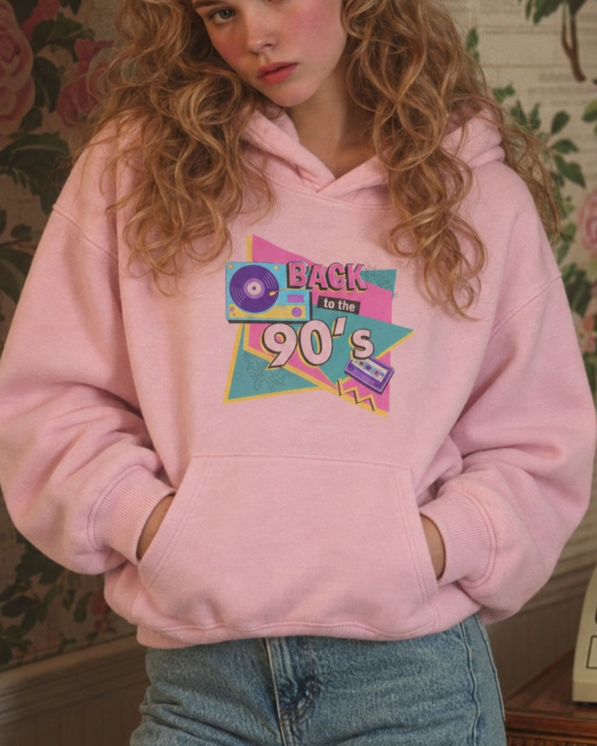 Kadın Oversize Hoodie Back To The 90’s Baskılı Pembe - Kapüşonlu, Kanguru Cepli, 3 İplik Polar