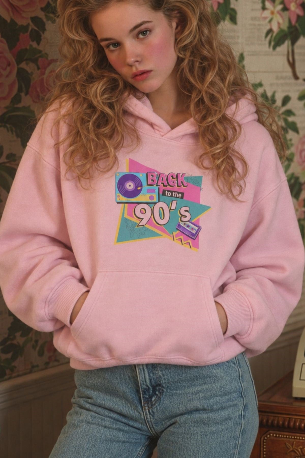 Kadın Oversize Hoodie Back To The 90’s Baskılı Pembe - Kapüşonlu, Kanguru Cepli, 3 İplik Polar
