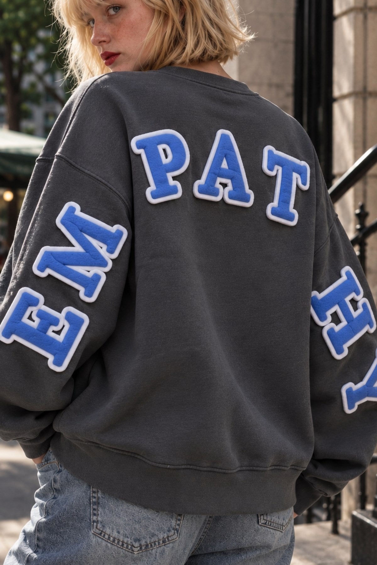 Kadın Oversize Sweatshirt Empathy 3D Baskılı Füme – Bisiklet Yaka, 3 İplik Şardonlu Polar
