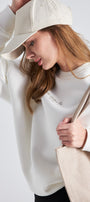 The Wellness Era Kahverenk Baskılı Oversize Beyaz Kadın Sweatshirt
