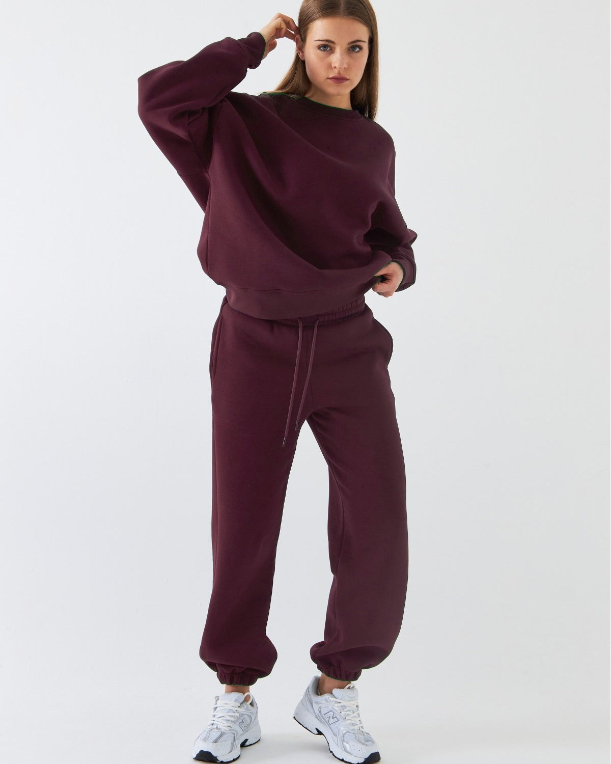 Unisex Oversize Eşofman Takımı Basic Bordo – Bisiklet Yaka, Lastikli Paça, 3 İplik Şardonlu Polar