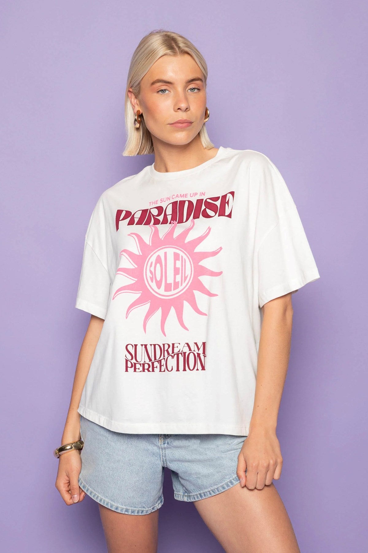 Kadın Oversize Tişört Paradise Sundream Baskılı Beyaz – Bisiklet Yaka, %100 Pamuk Compact Süprem 24/1