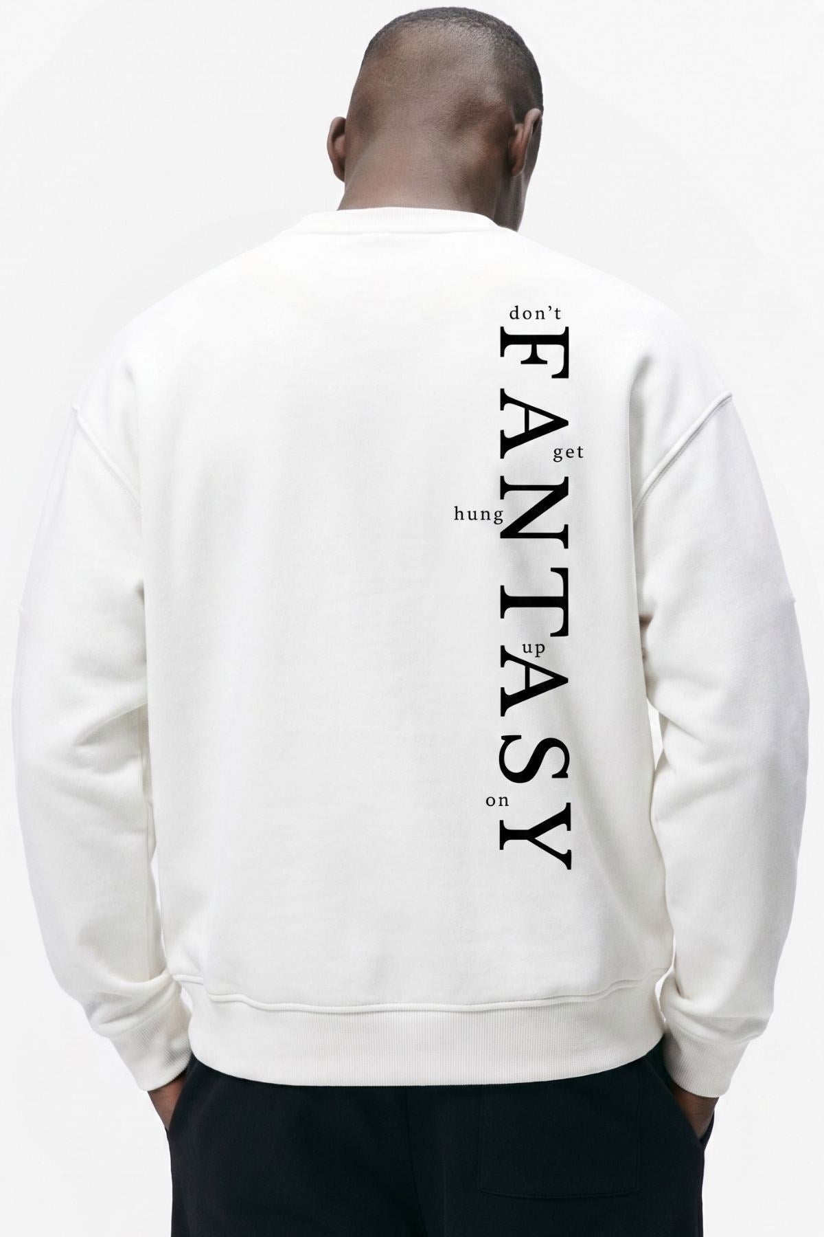 Erkek Oversize Sweatshirt Fantasy Back Baskılı Beyaz – Bisiklet Yaka, 3 İplik Şardonlu Polar