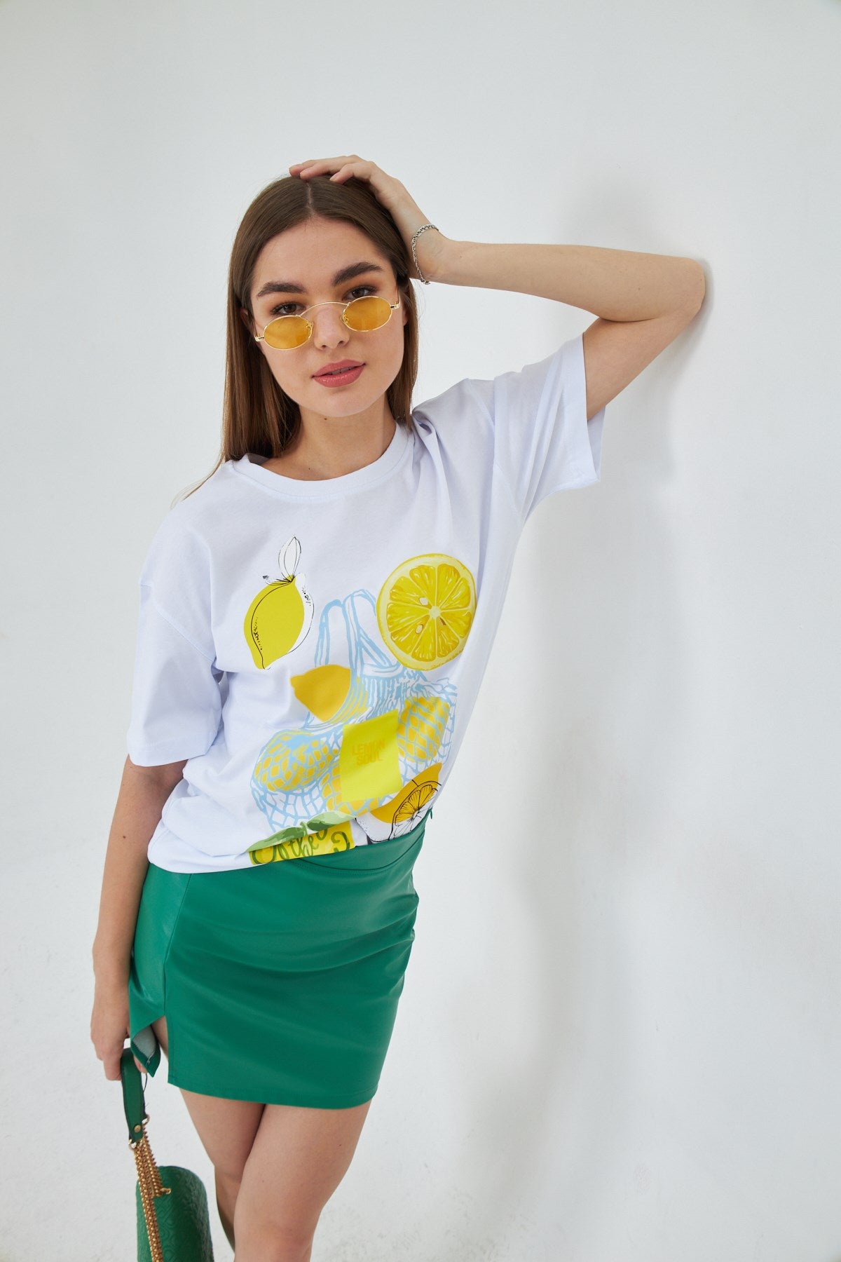 Kadın Limon Baskılı Lila Oversize Yazlık Tişört Squeeze The Day Beyaz