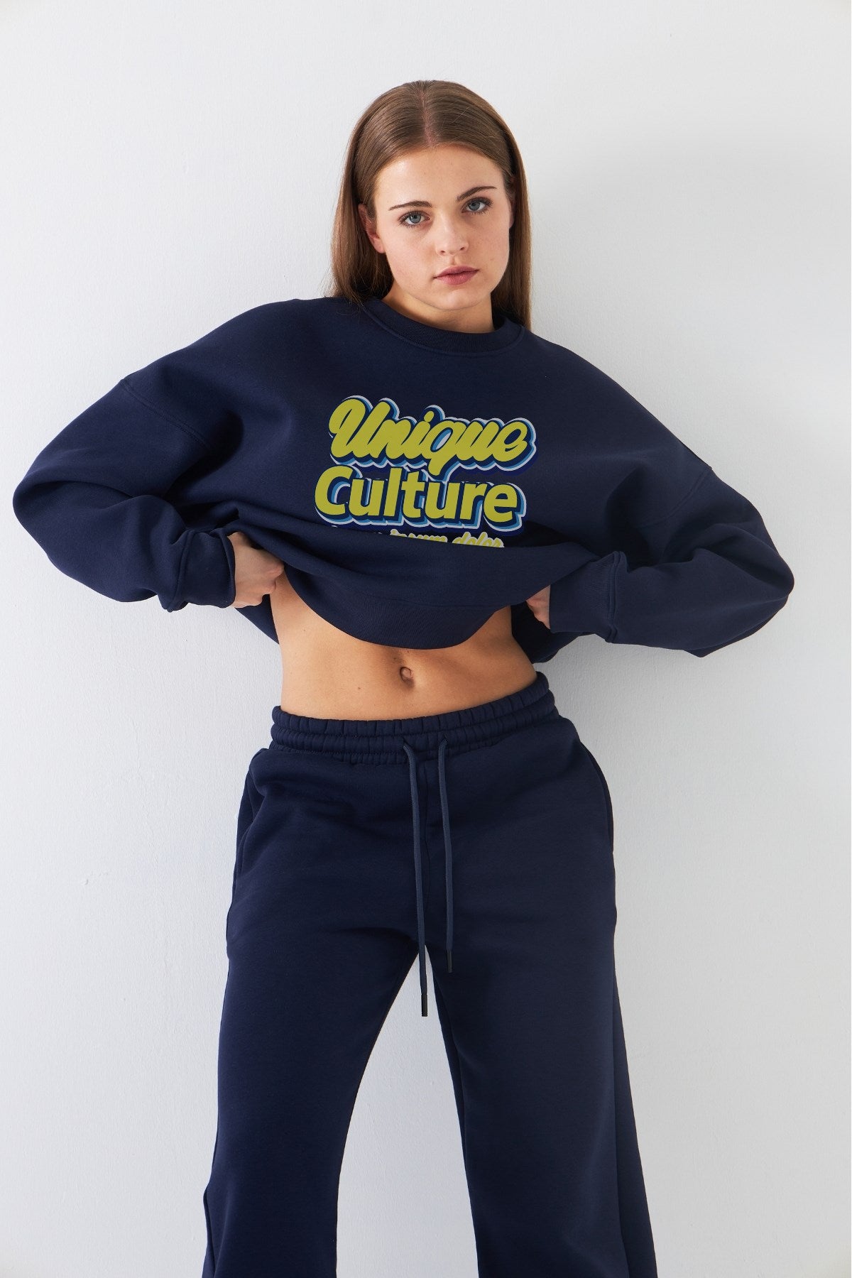 Kadın Oversize Sweatshirt Unique Culture Baskılı Lacivert – Bisiklet Yaka, 3 İplik Şardonlu Polar
