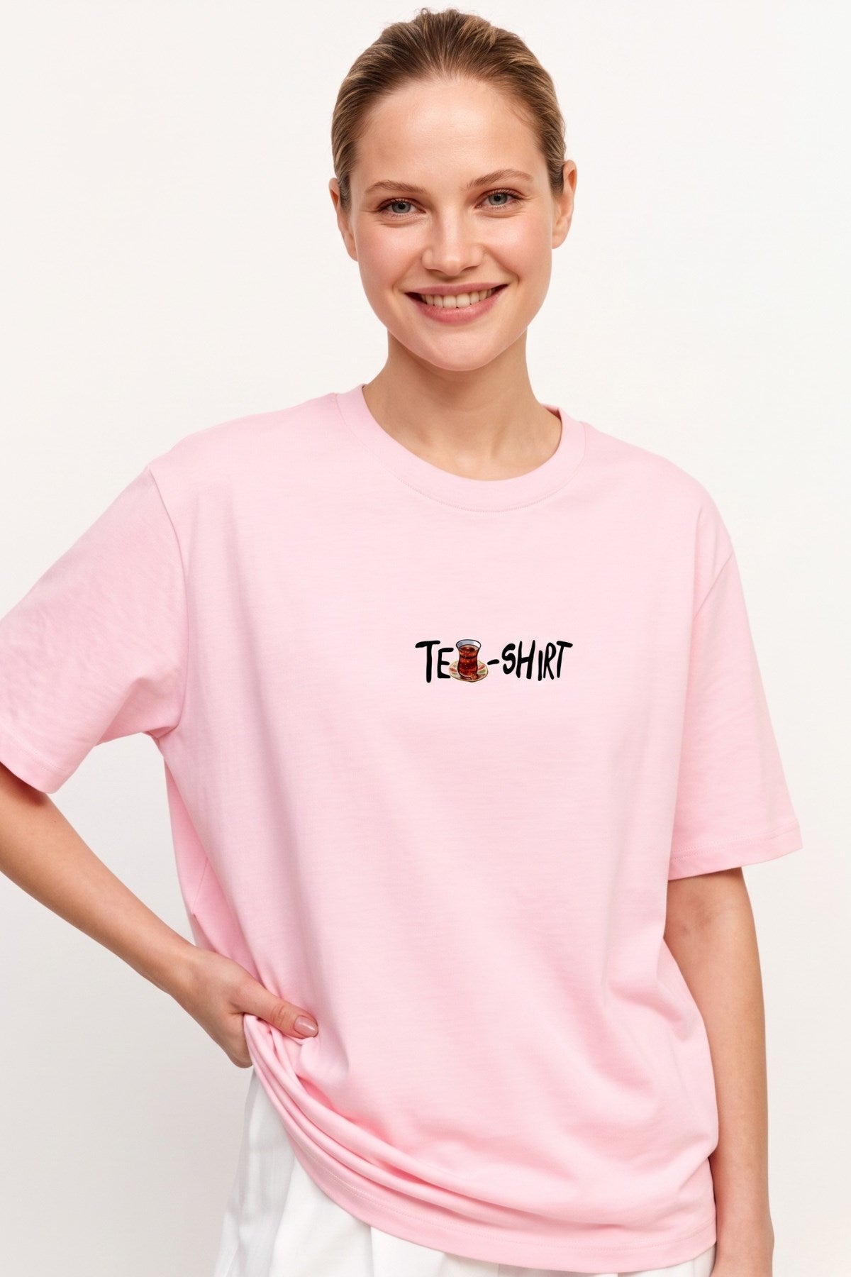 Kadın Oversize Tişört Tea-Shirt Baskılı Pembe – Bisiklet Yaka, Rahat Kalıp, %100 Pamuk