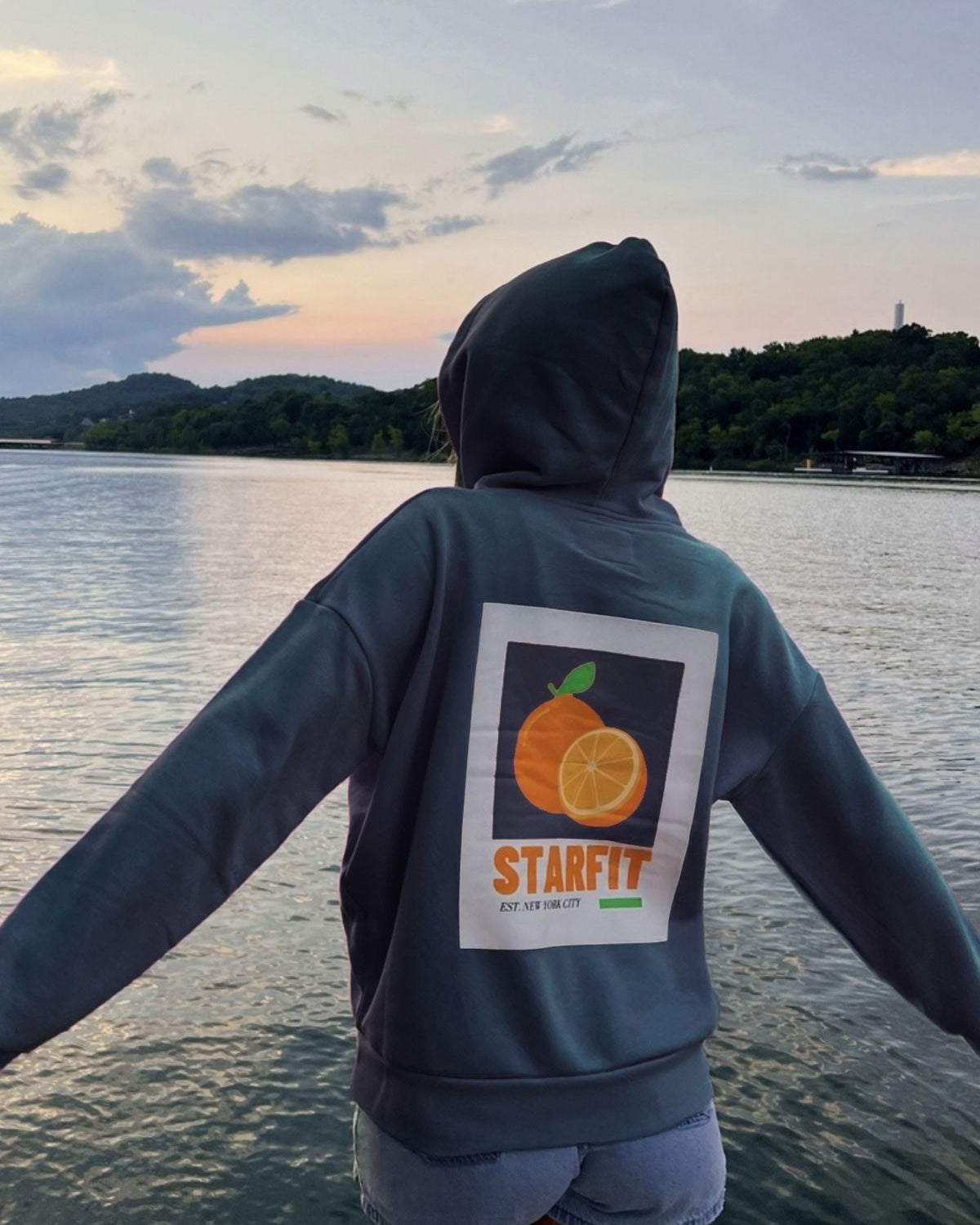 Marine Oversize Hoodie Marine – 3 İplik Şardonlu, Kapüşonlu Kanguru Cepli, Sırt Tam Portakal Baskı