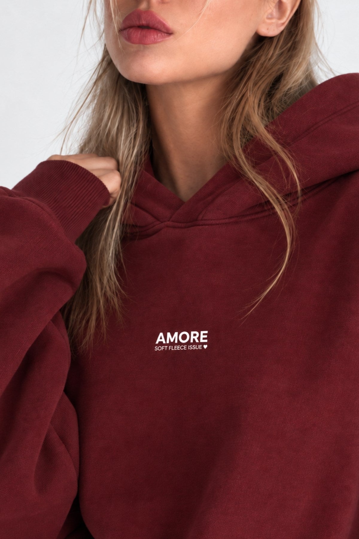 Kadın Oversize Hoodie Amore Baskılı Bordo – Kapüşonlu, Kanguru Cepli, 3 İplik Şardonlu Polar