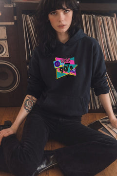 Kadın Oversize Hoodie Back To The 90’s Baskılı Siyah - Kapüşonlu, Kanguru Cepli, 3 İplik Polar