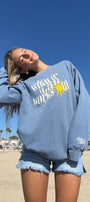 Oversize Unisex Bisiklet Yaka Sweat Mavi – 3 İplik Polar Kumaş, Rahat Kalıp, Wildest Dreams Baskılı