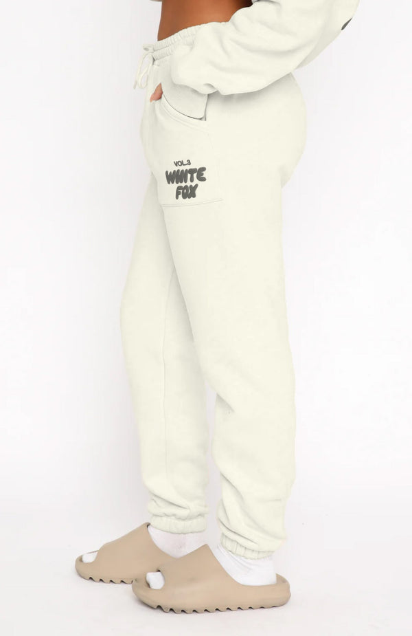 White Fox Kadın Vol 3 Baskılı %100 Pamuk Krem Kapüşonlu Oversize Hoodie