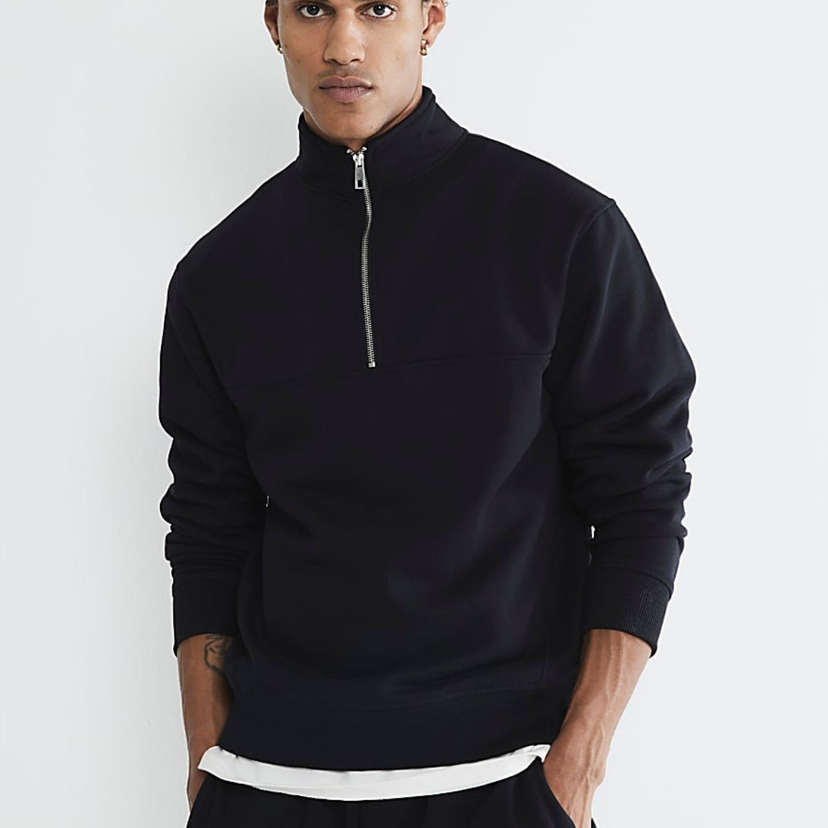 Erkek Siyah Yarım Fermuarlı Sweatshirt 3 İplik Şardonlu Oversize Kesim