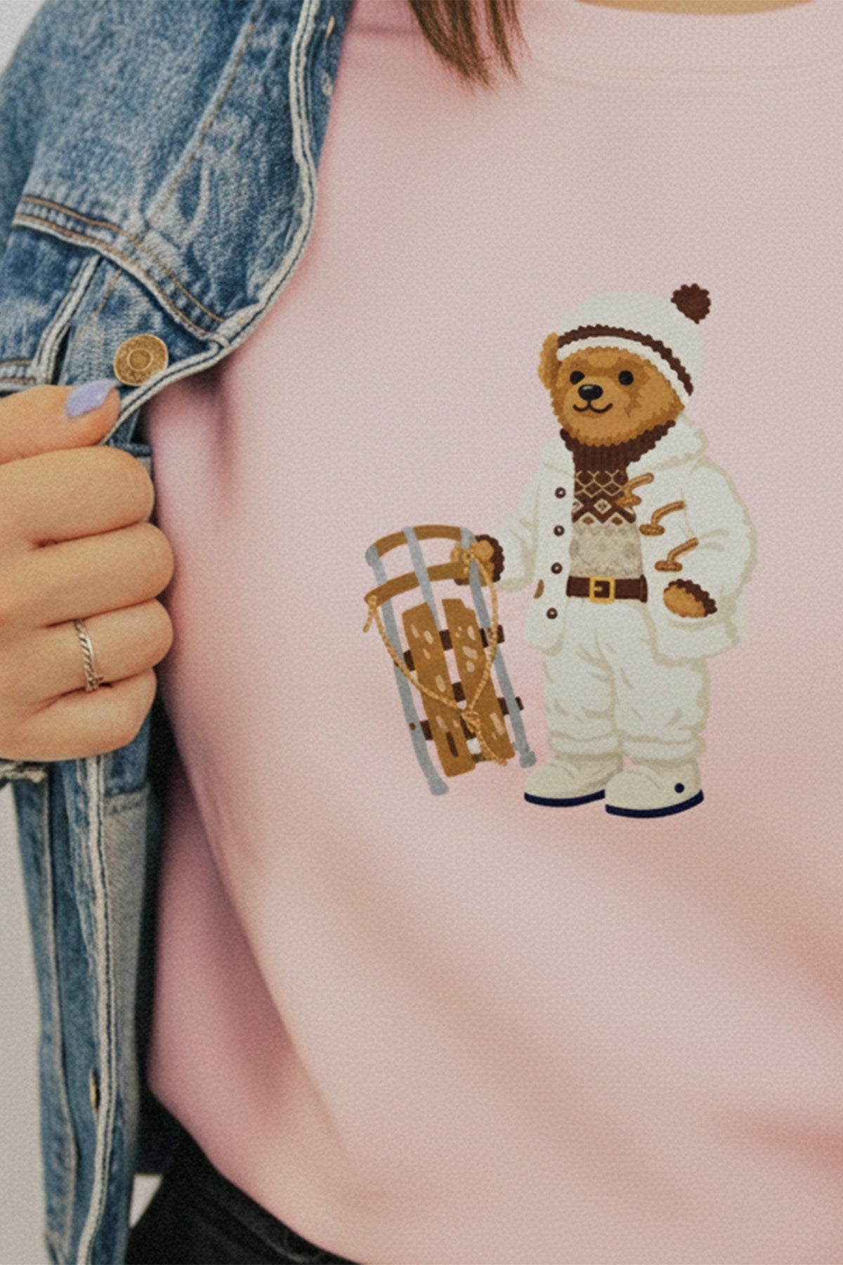 Kadın Oversize Sweatshirt Quiet Club 3D Baskılı Pembe – Bisiklet Yaka, 3 İplik Şardonlu Polar