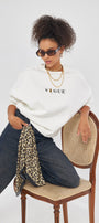 Vogue Yazı Baskılı Bisiklet Yaka İçi Polar Oversize Kesim Unisex Beyaz Sweatshirt