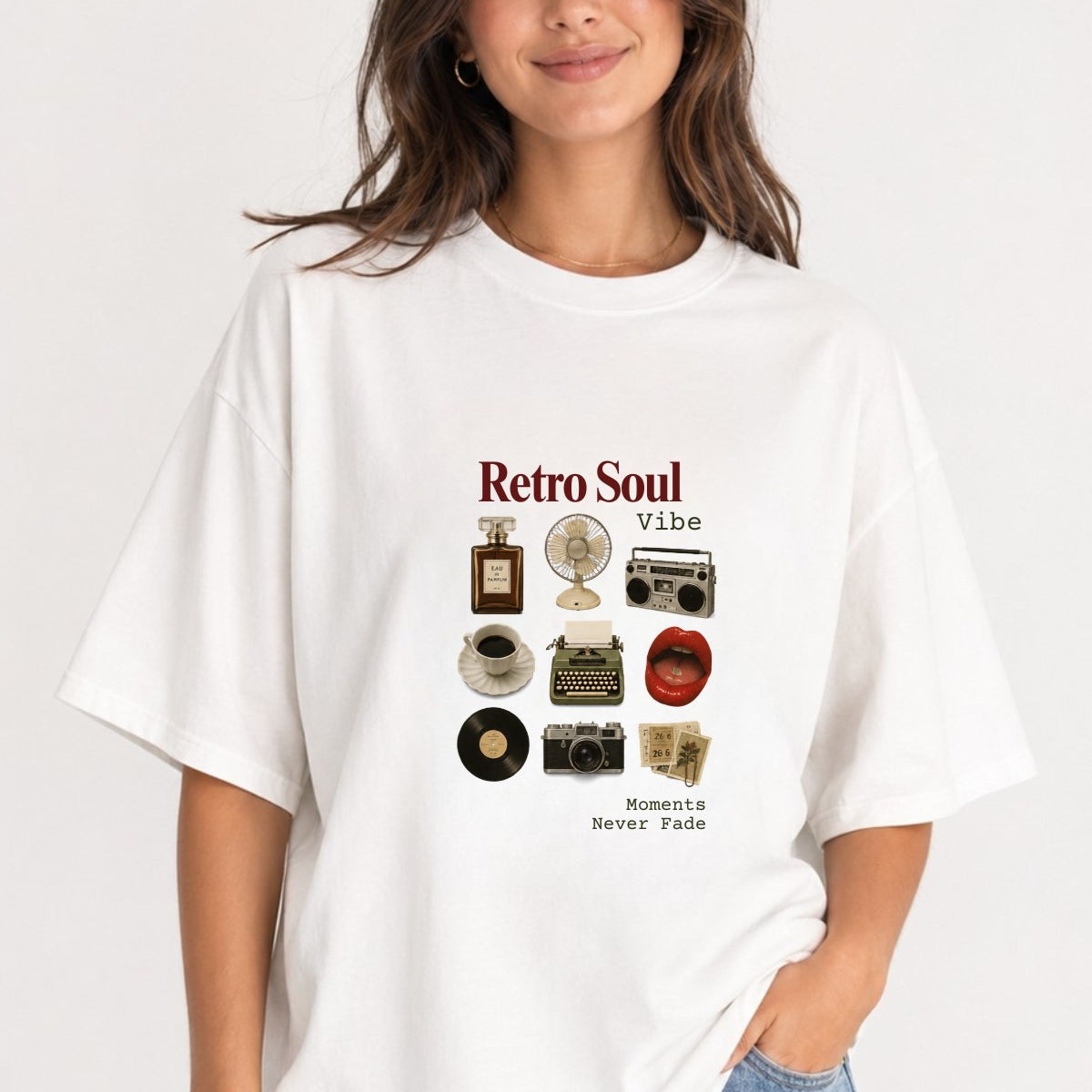 Kadın Oversize Tişört Retro Soul Vibe Baskılı Beyaz – Bisiklet Yaka, Rahat Kalıp, %100 Pamuk