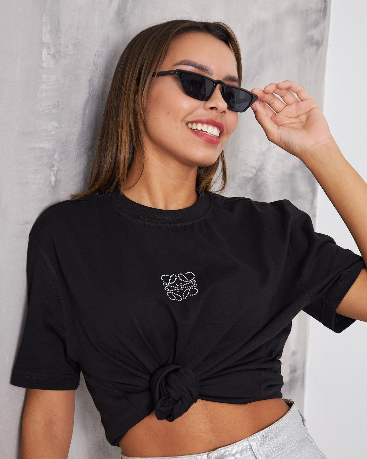 Taş Baskılı Siyah Kadın T-Shirt