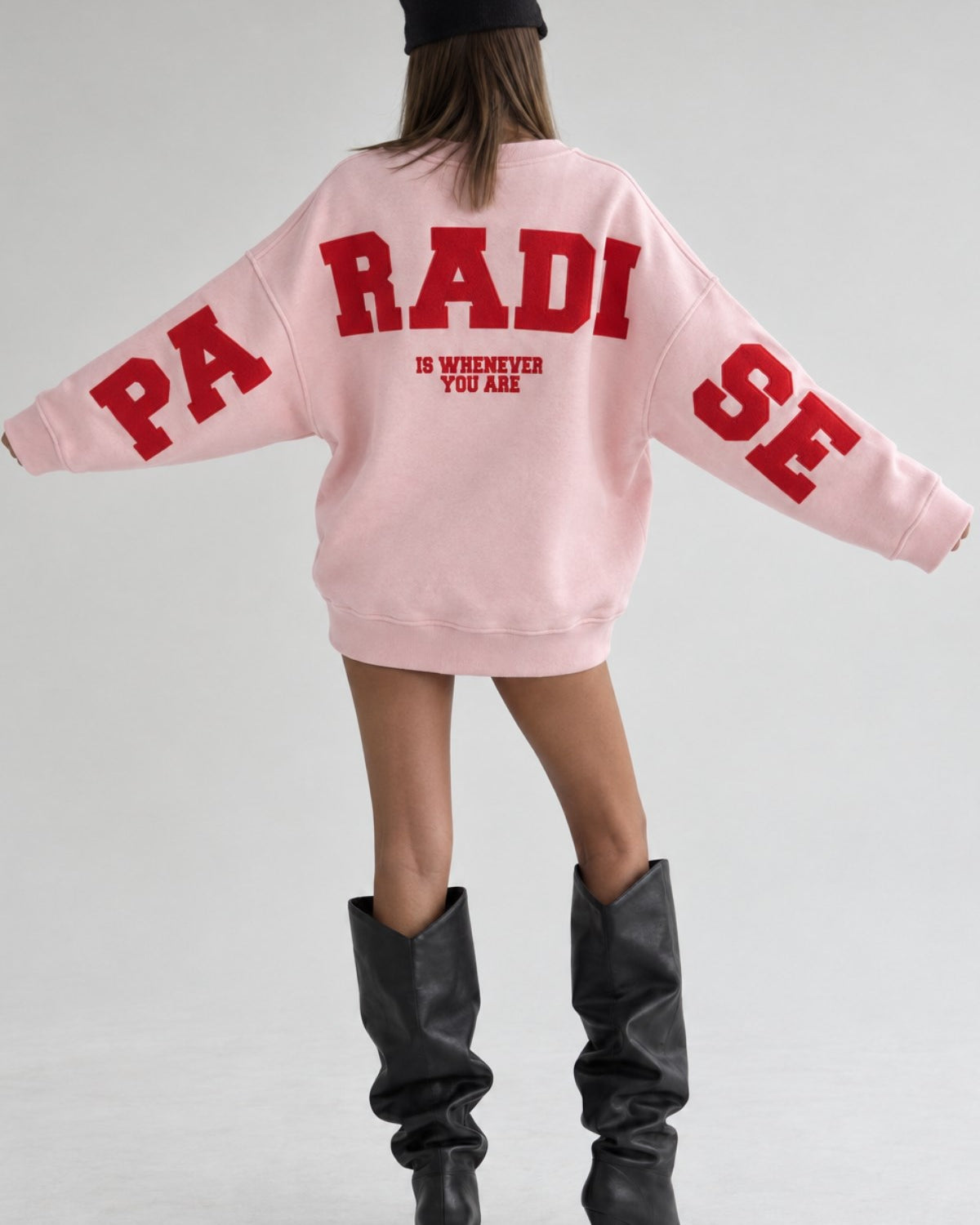 Kadın Oversize Sweatshirt Paradise Varsity Kabartma Baskılı Pembe – Bisiklet Yaka, 3 İplik Şardonlu Polar