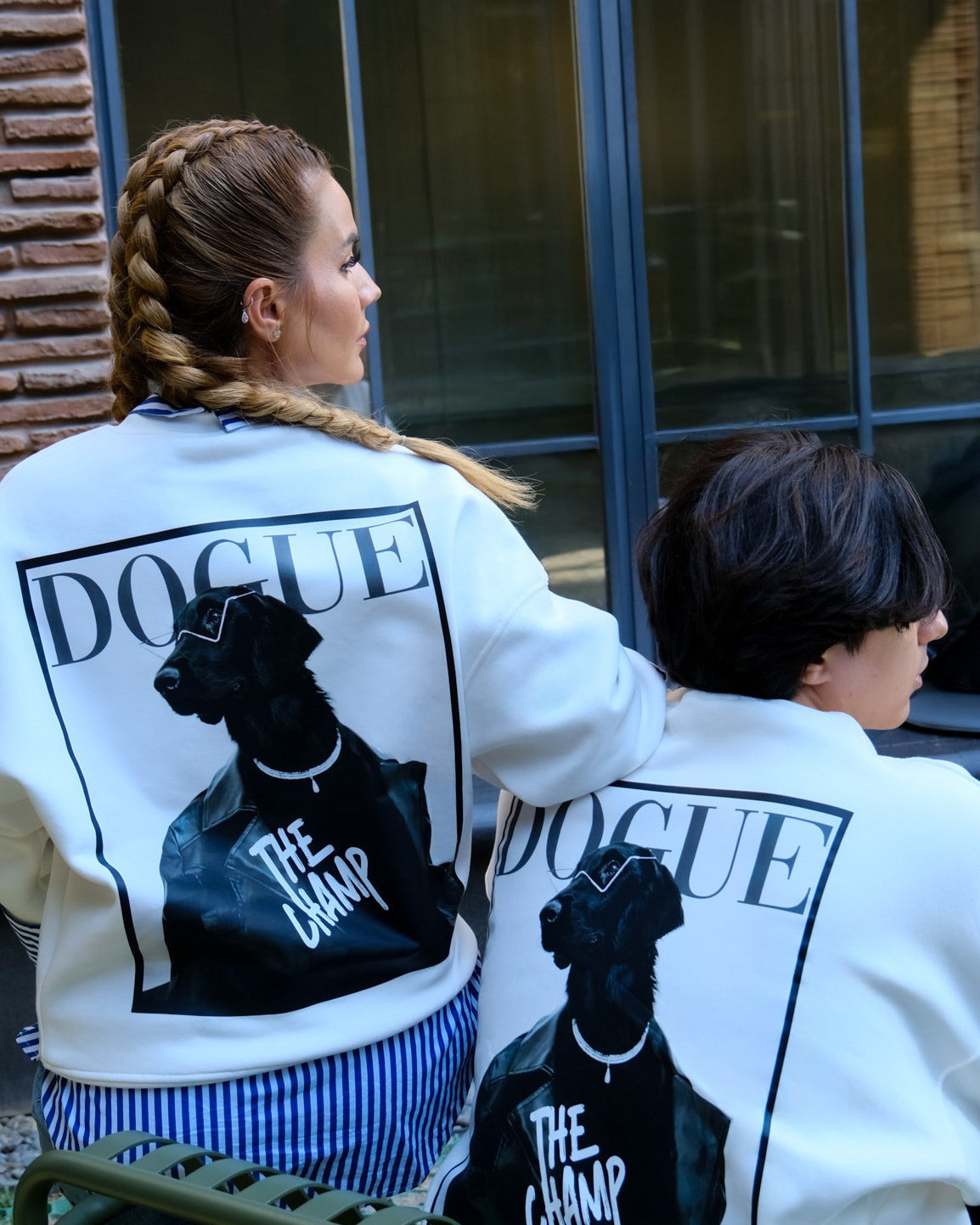 Unisex Oversize Sweatshirt Hound Portrait Baskılı Beyaz – Bisiklet Yaka, 3 İplik Şardonlu Polar