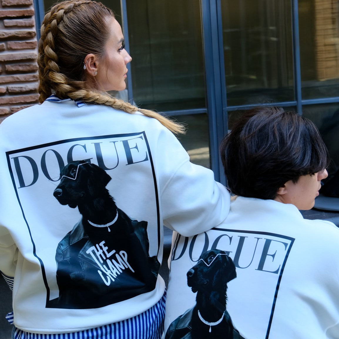 Unisex Oversize Sweatshirt Hound Portrait Baskılı Beyaz – Bisiklet Yaka, 3 İplik Şardonlu Polar