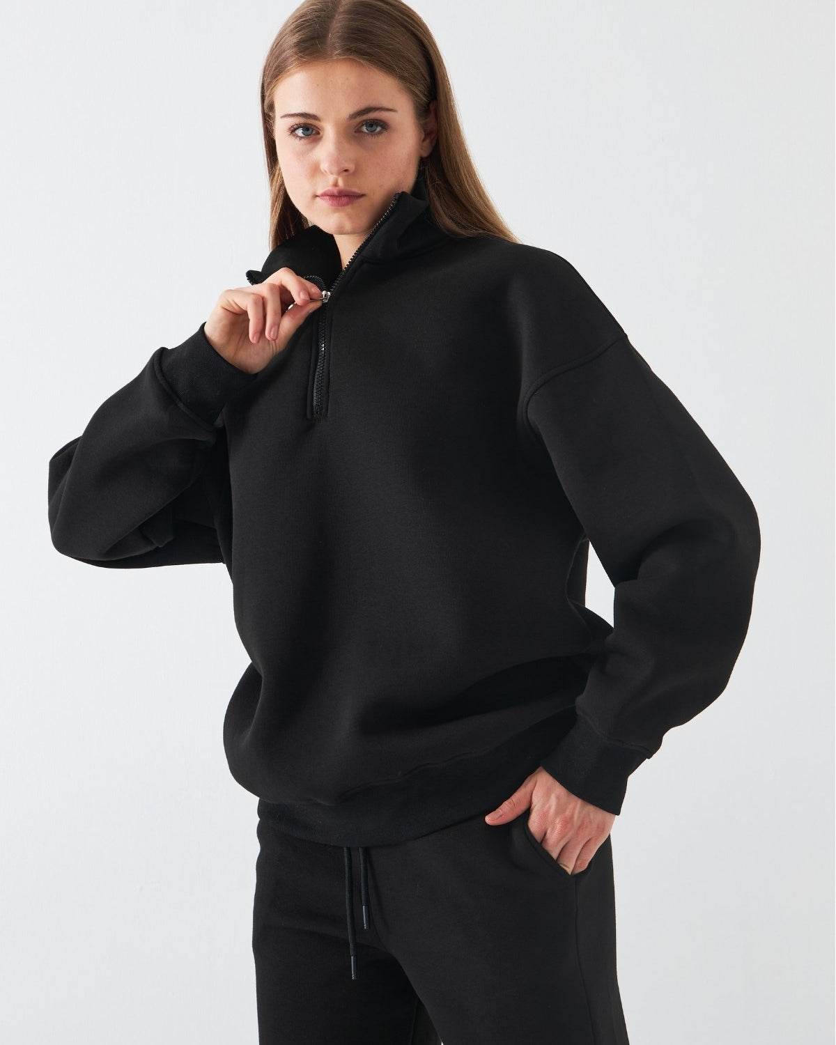 Unisex Oversize Sweatshirt Basic Siyah – Yarım Fermuar Dik Yaka, 3 İplik Şardonlu Polar