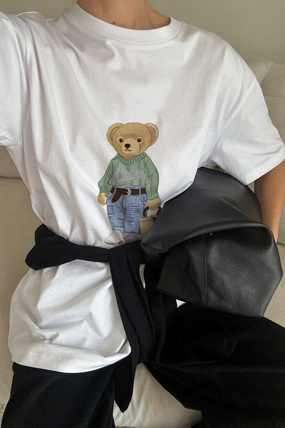 Kadın Oversize Tişört COZY Bear Baskılı Beyaz– %100 Pamuk Compact Süprem 24/1