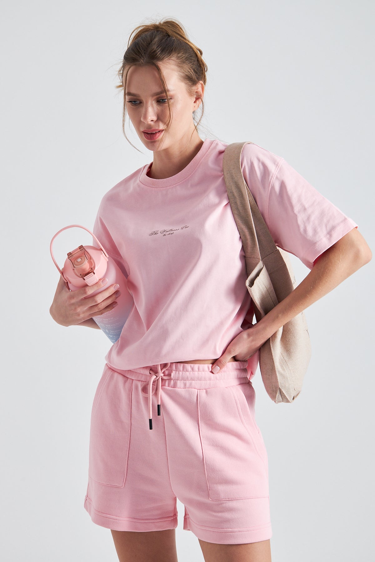 The Wellness Era Kadın Beyaz %100 Pamuk Tişört Yeşil Yazılı Bez Çanta Seti