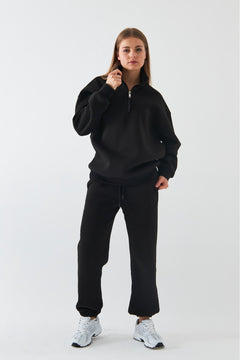 Unisex Oversize Eşofman Takımı Basic Siyah – Fermuarlı Dik Yaka, Lastikli Paça, 3 İplik Şardonlu Polar