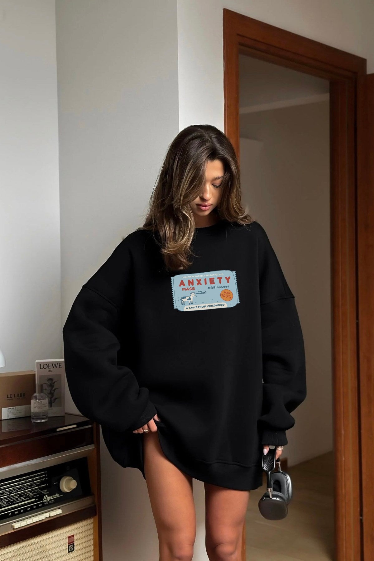 Kadın Oversize Sweatshirt Elbise Anxiety Bar Baskılı Siyah – Bisiklet Yaka, 3 İplik Şardounlu Polar