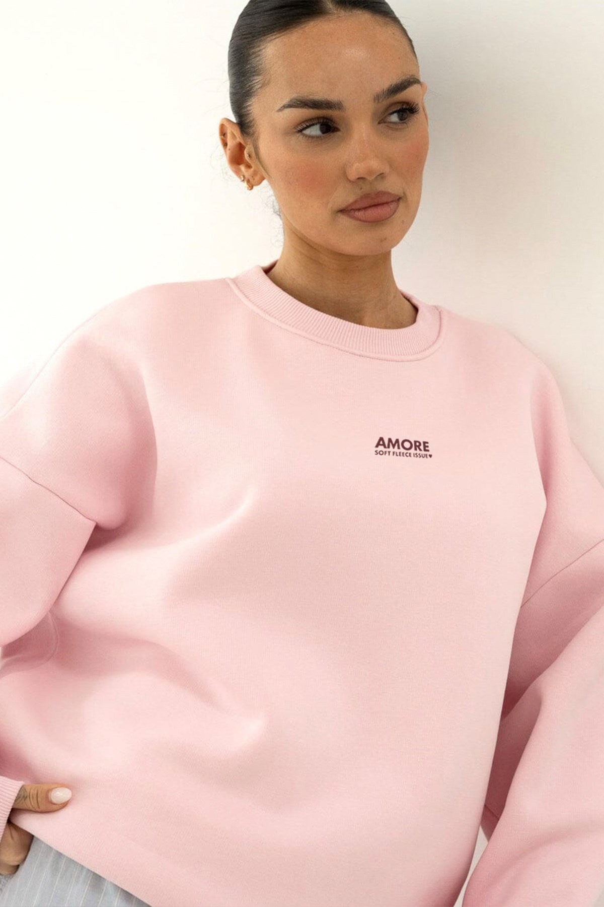Kadın Oversize Sweatshirt AMORE Pembe – Bisiklet Yaka, 3 İplik Şardounlu Polar