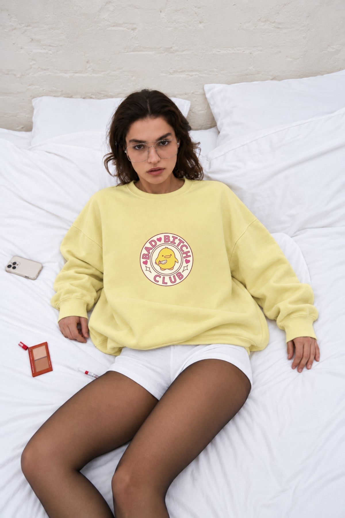 Kadın Oversize Sweatshirt Elbise Bad Club Baskılı Sarı – Bisiklet Yaka, 3 İplik Şardonlu Polar