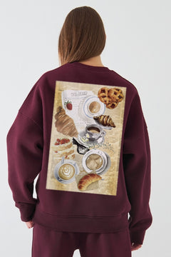 Kadın Oversize Sweatshirt Paris Coffee Journal Baskılı Bordo – Bisiklet Yaka, 3 İplik Şardonlu Polar